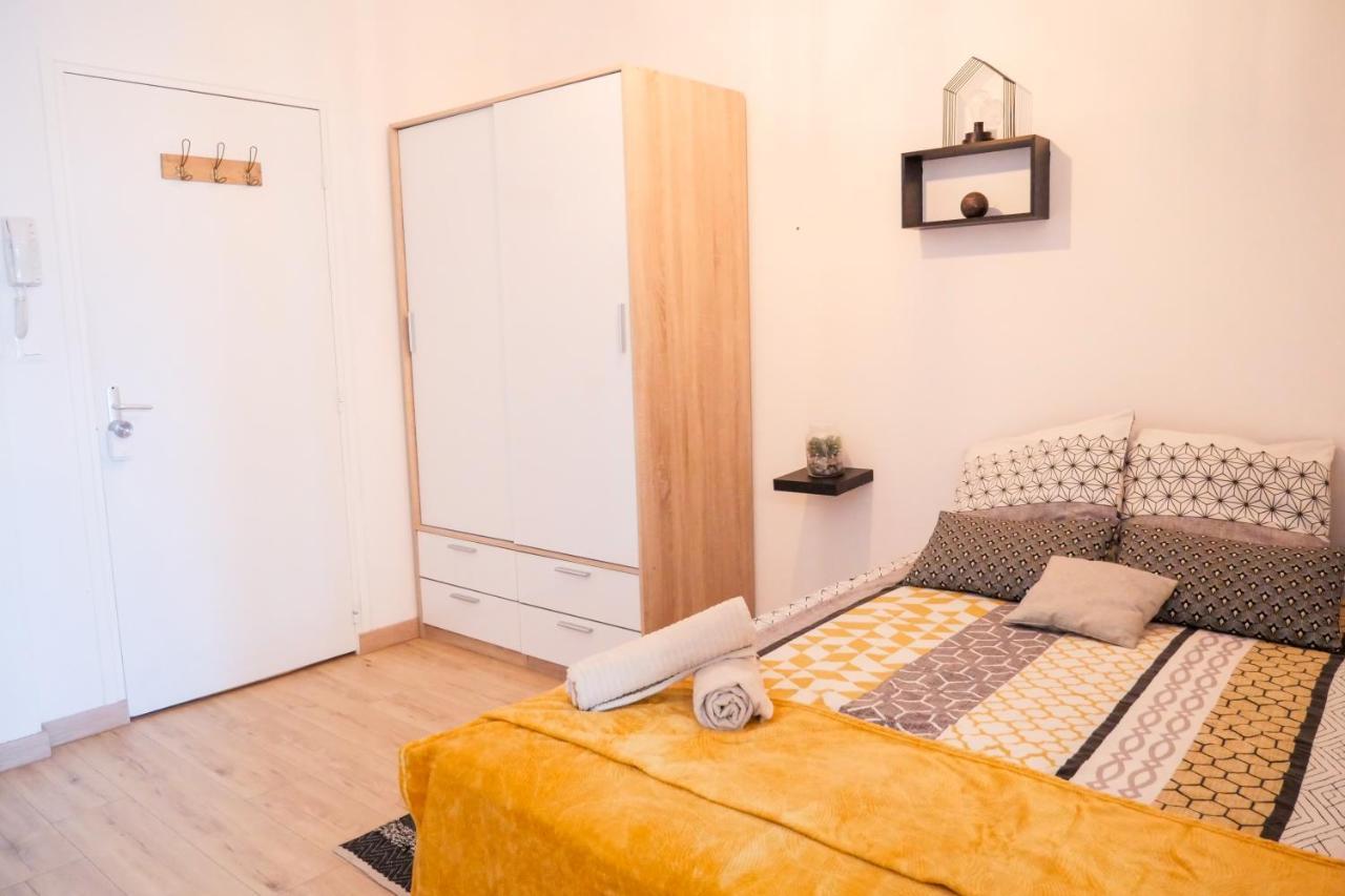 Grand Studio Hyper Centre De Saint Quentin Екстер'єр фото